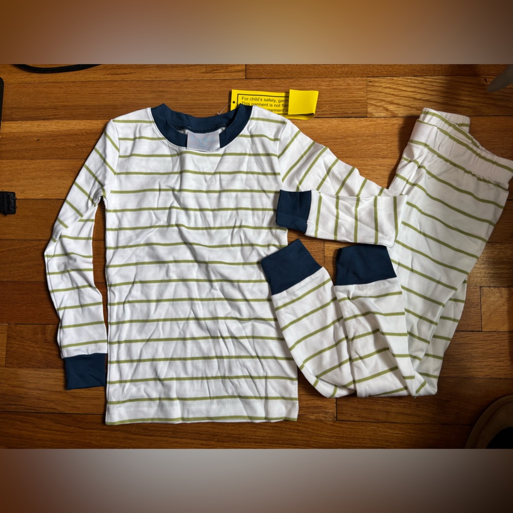 Kids LAKE Long Sleeve Stripe Pajama Set - White with Green Stripes Navy Trim NWT